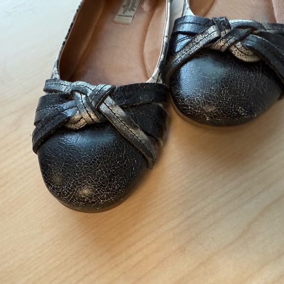 Arnold Churgin size 9.5 (40) EUC film noir almost comic pattern flats - Picture 12 of 12